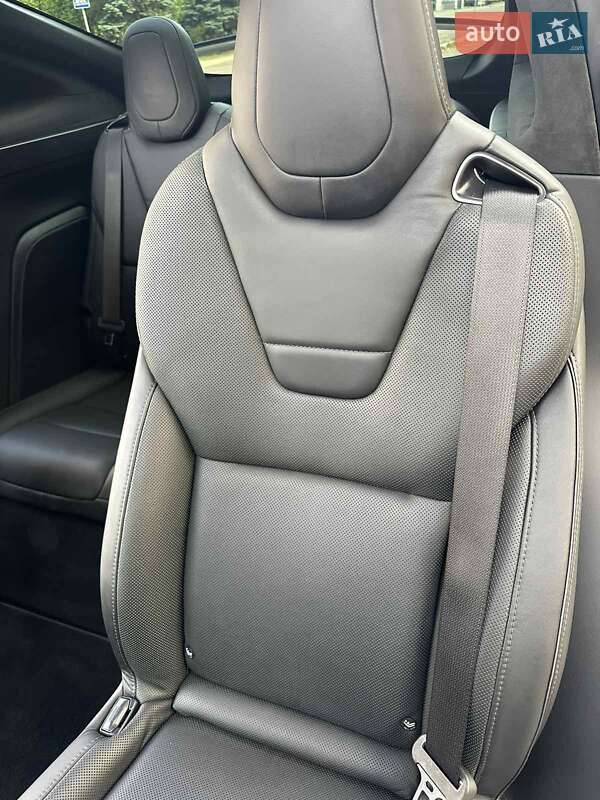 Внедорожник / Кроссовер Tesla Model X 2016 в Киеве фото 25 Внедорожник / Кроссовер Tesla Model X 2016 в Киеве