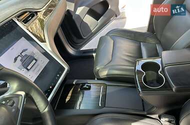 Внедорожник / Кроссовер Tesla Model X 2016 в Киеве