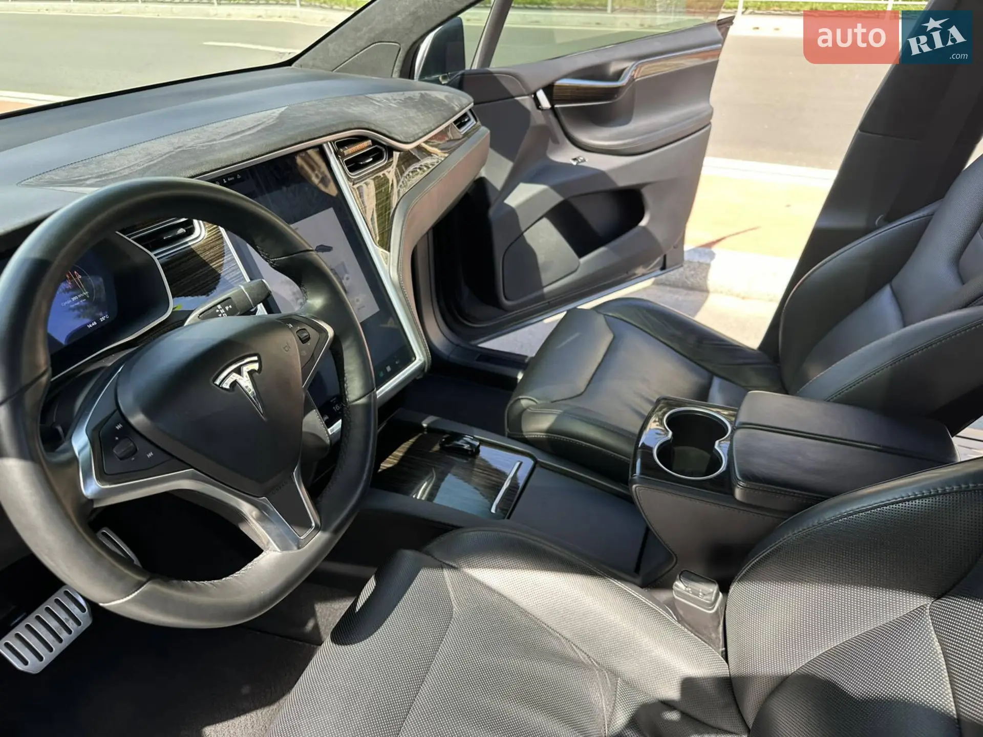 2016 Tesla Model X - мініатюра 40