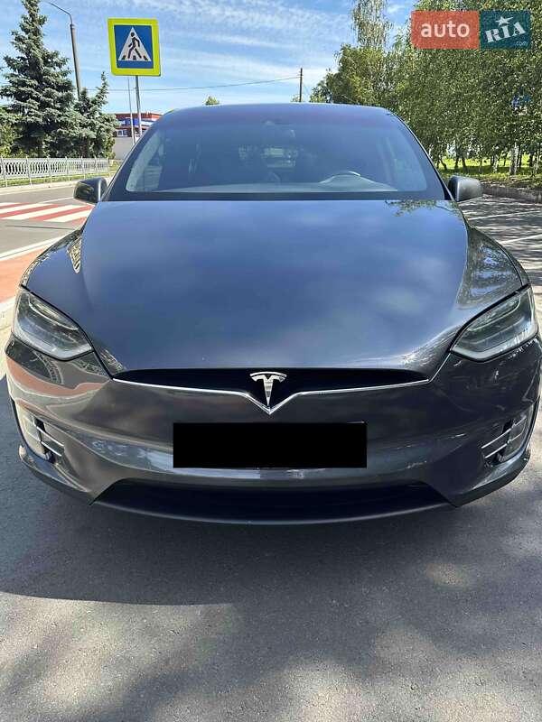 Внедорожник / Кроссовер Tesla Model X 2016 в Киеве фото 5 Внедорожник / Кроссовер Tesla Model X 2016 в Киеве