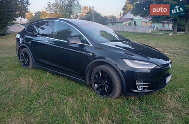 Внедорожник / Кроссовер Tesla Model X 2017 в 