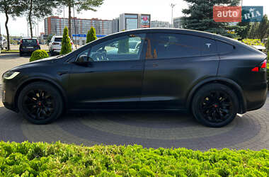Позашляховик / Кросовер Tesla Model X 2019 в 