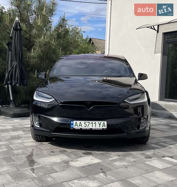 Позашляховик / Кросовер Tesla Model X 2020 в Києві