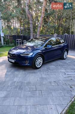 Внедорожник / Кроссовер Tesla Model X 2016 в 