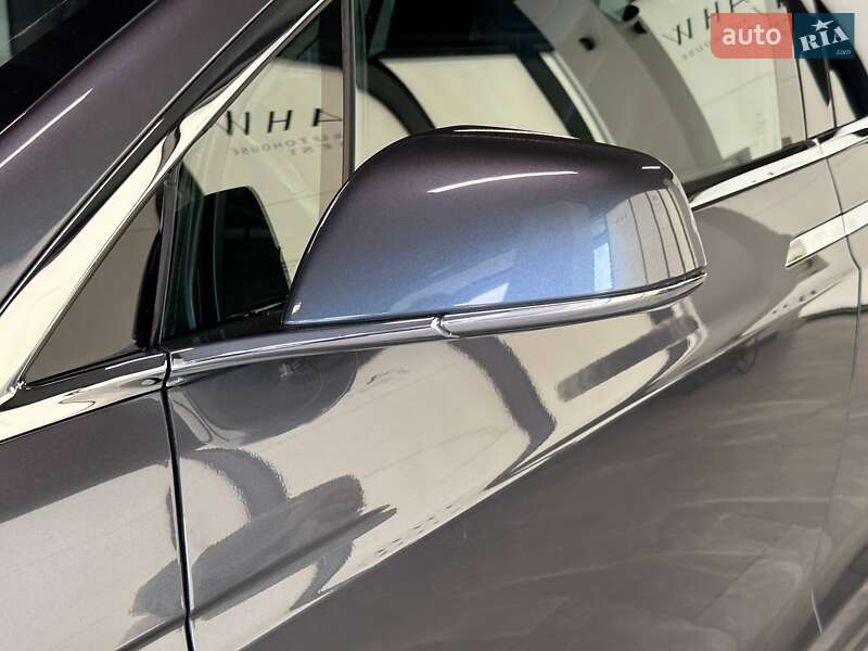 Внедорожник / Кроссовер Tesla Model X 2018 в Львове