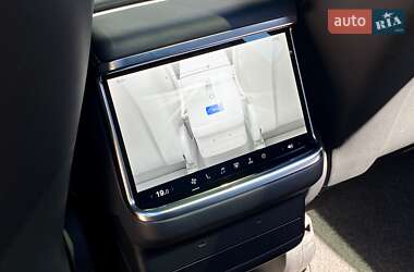 Позашляховик / Кросовер Tesla Model X 2022 в 