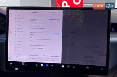 Позашляховик / Кросовер Tesla Model X 2022 в 