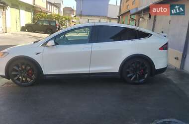 Внедорожник / Кроссовер Tesla Model X 2016 в Киеве