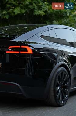 Позашляховик / Кросовер Tesla Model X 2022 в 