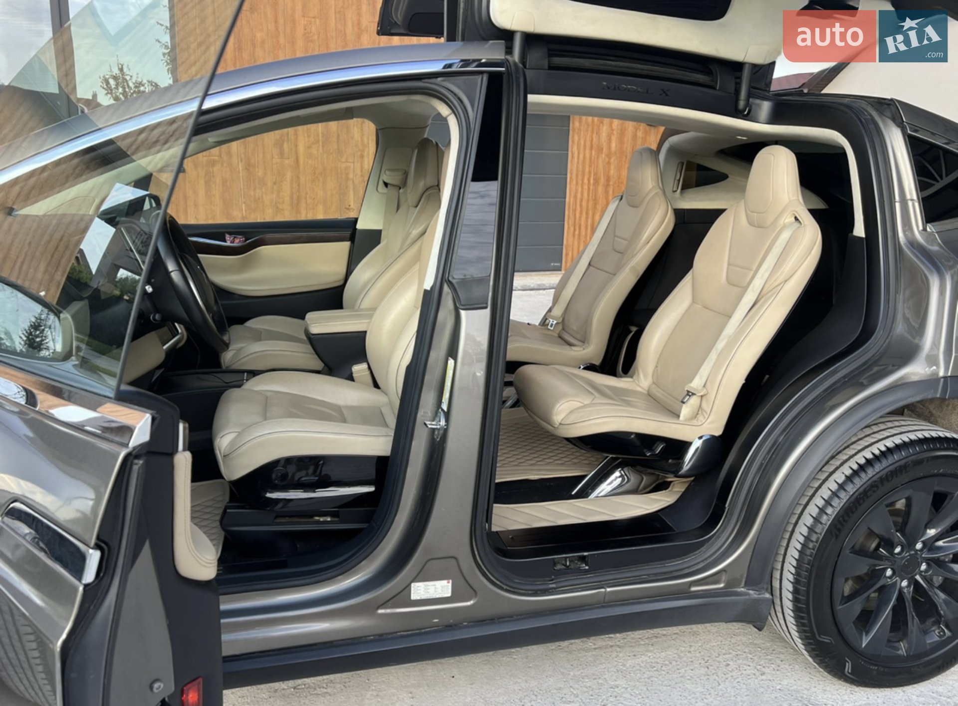 2016 Tesla Model X - мініатюра 4
