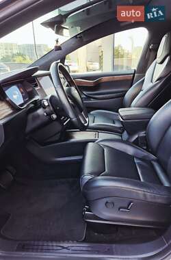 Внедорожник / Кроссовер Tesla Model X 2018 в 