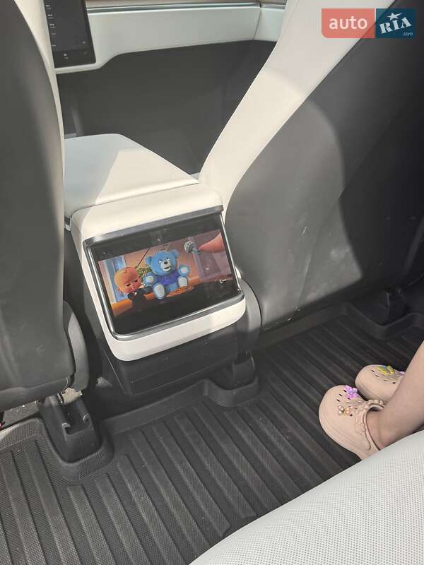 Внедорожник / Кроссовер Tesla Model X 2023 в Буче фото 12 Внедорожник / Кроссовер Tesla Model X 2023 в Буче