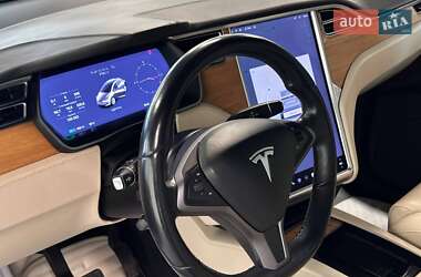 Внедорожник / Кроссовер Tesla Model X 2018 в 