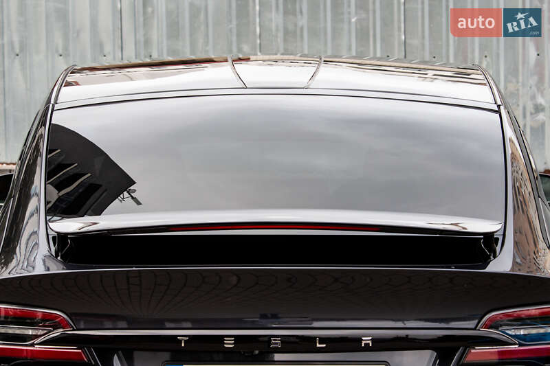 Позашляховик / Кросовер Tesla Model X 2024 в Львові