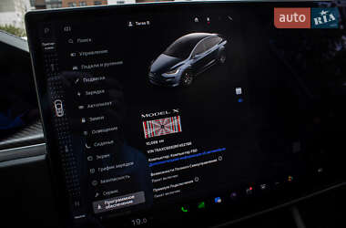 Внедорожник / Кроссовер Tesla Model X 2024 в 