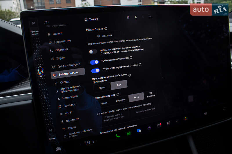 Позашляховик / Кросовер Tesla Model X 2024 в Львові