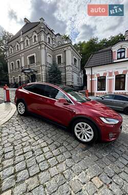 Внедорожник / Кроссовер Tesla Model X 2016 в 