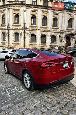 Внедорожник / Кроссовер Tesla Model X 2016 в 