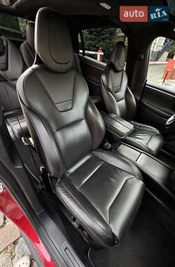 Внедорожник / Кроссовер Tesla Model X 2016 в 