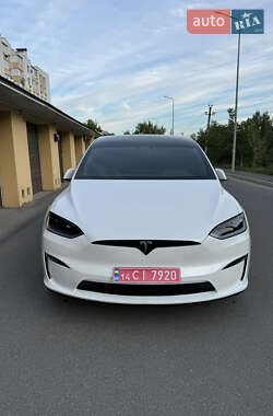 Позашляховик / Кросовер Tesla Model X 2023 в 