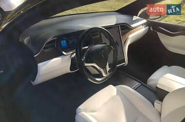 Позашляховик / Кросовер Tesla Model X 2016 в 