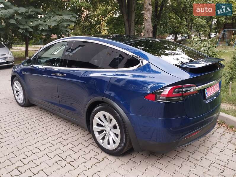 Внедорожник / Кроссовер Tesla Model X 2016 в Ужгороде фото 5 Внедорожник / Кроссовер Tesla Model X 2016 в Ужгороде