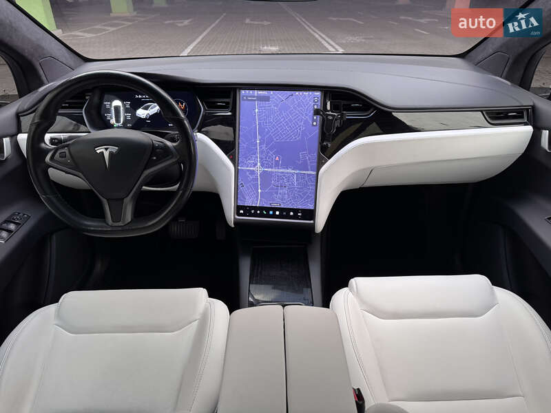 Позашляховик / Кросовер Tesla Model X 2020 в Києві фото 17 Позашляховик / Кросовер Tesla Model X 2020 в Києві