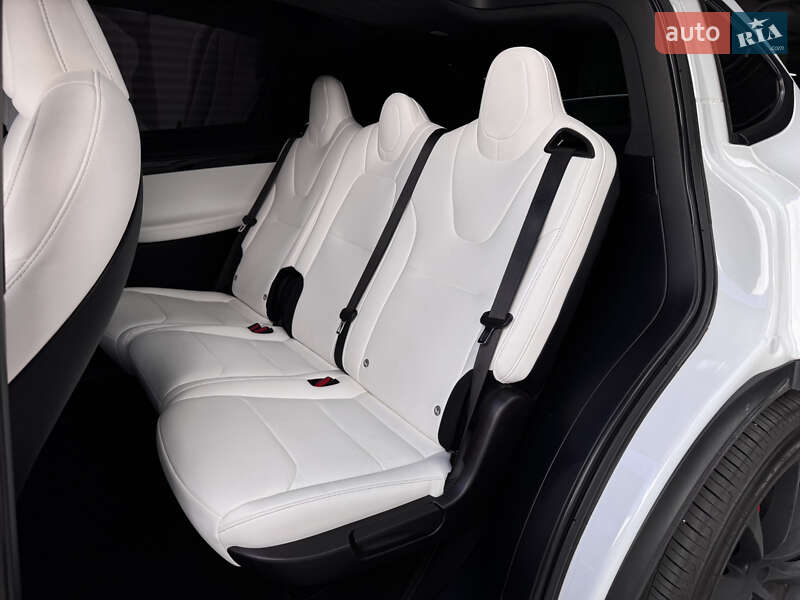 Позашляховик / Кросовер Tesla Model X 2020 в Києві фото 31 Позашляховик / Кросовер Tesla Model X 2020 в Києві