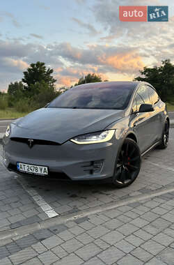 Внедорожник / Кроссовер Tesla Model X 2018 в 