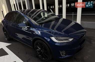 Внедорожник / Кроссовер Tesla Model X 2020 в 