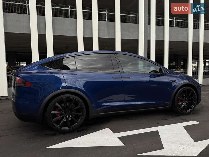 Позашляховик / Кросовер Tesla Model X 2020 в Києві