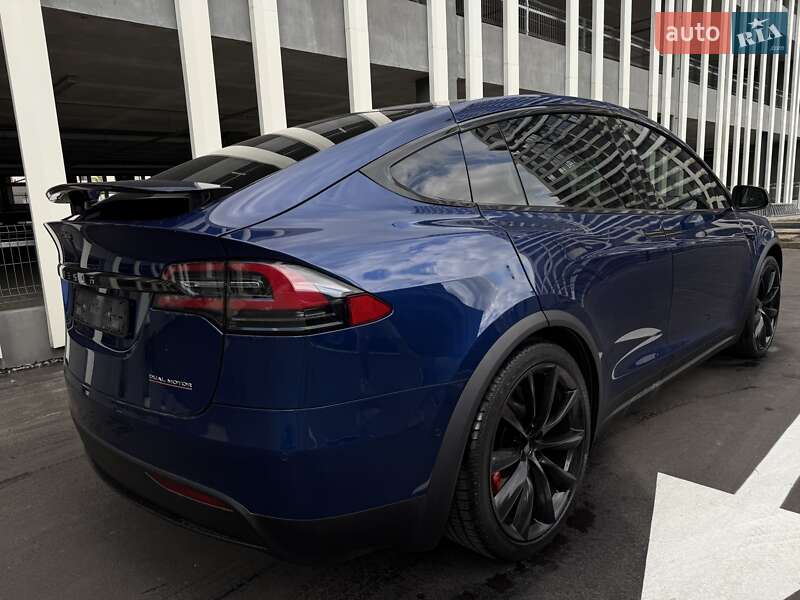 Позашляховик / Кросовер Tesla Model X 2020 в Києві