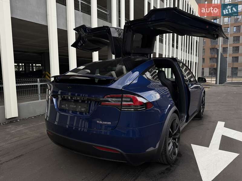 Позашляховик / Кросовер Tesla Model X 2020 в Києві