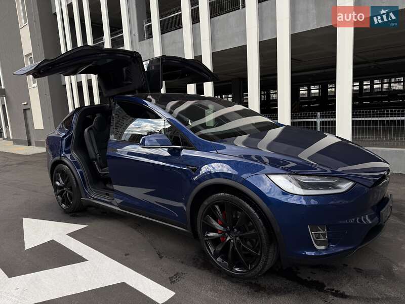 Позашляховик / Кросовер Tesla Model X 2020 в Києві