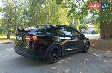 Позашляховик / Кросовер Tesla Model X 2017 в 