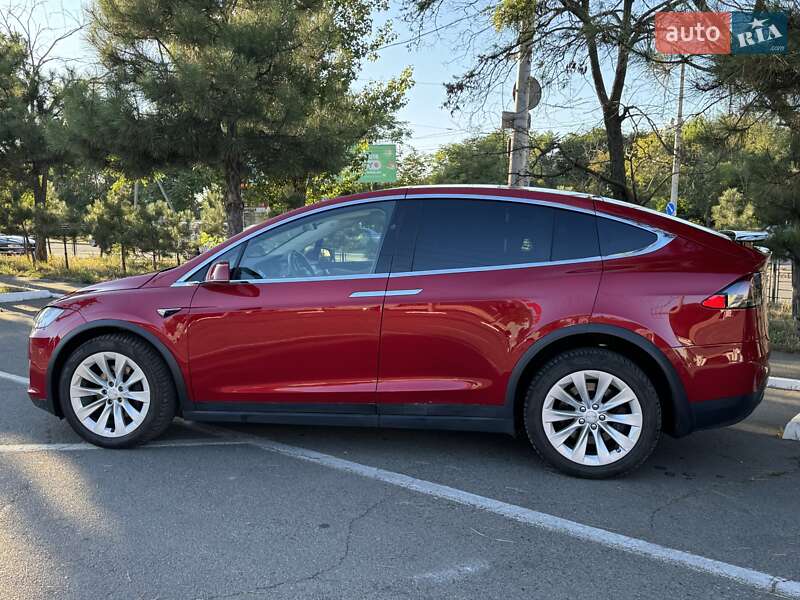 Позашляховик / Кросовер Tesla Model X 2018 в Одесі