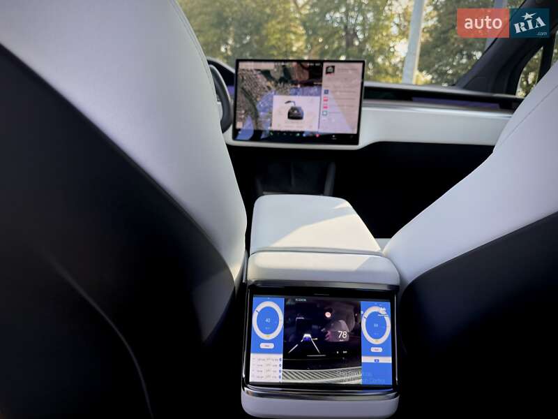 Позашляховик / Кросовер Tesla Model X 2022 в Вінниці фото 20 Позашляховик / Кросовер Tesla Model X 2022 в Вінниці