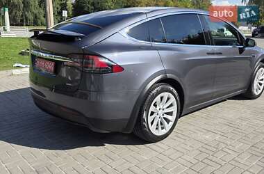 Внедорожник / Кроссовер Tesla Model X 2019 в 