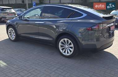Внедорожник / Кроссовер Tesla Model X 2019 в 