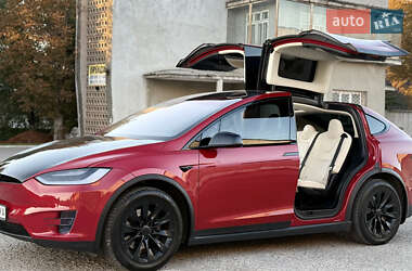 Внедорожник / Кроссовер Tesla Model X 2017 в Ровно