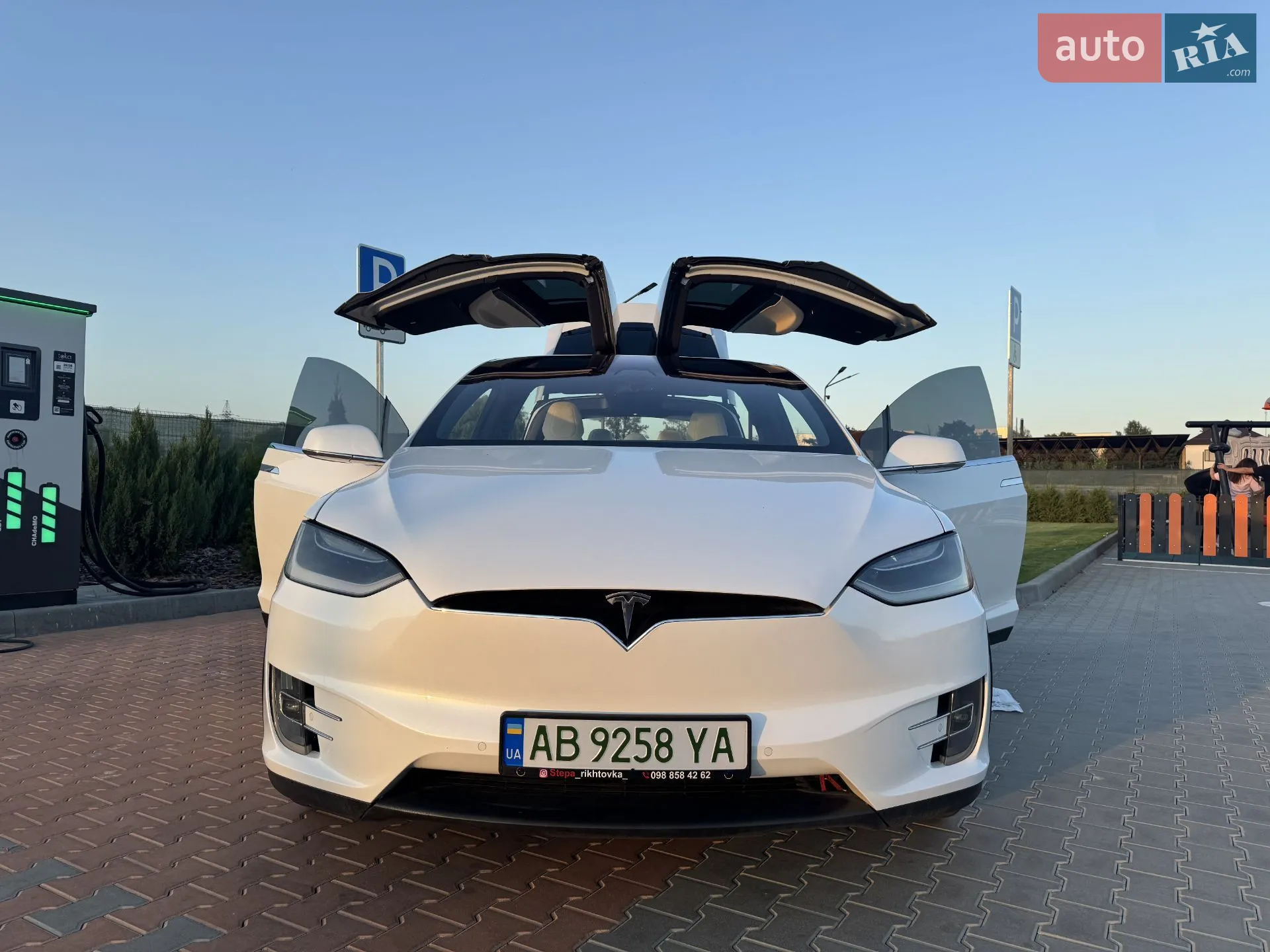 2018 Tesla Model X - мініатюра 3