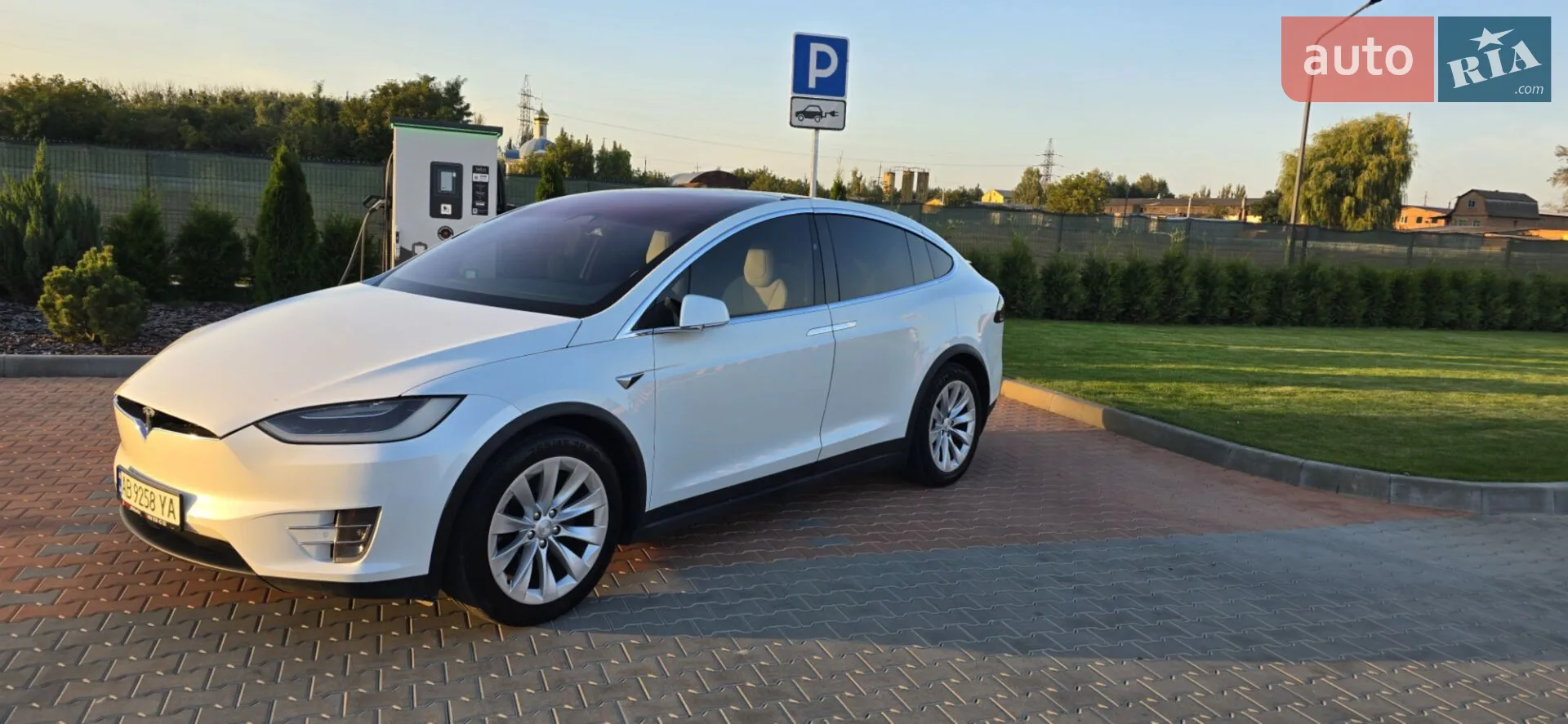 2018 Tesla Model X - мініатюра 9