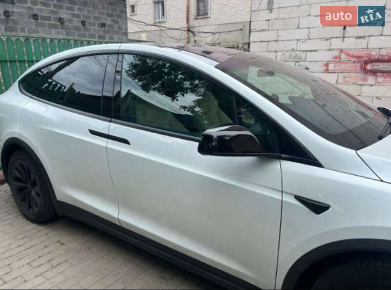 Позашляховик / Кросовер Tesla Model X 2020 в Києві