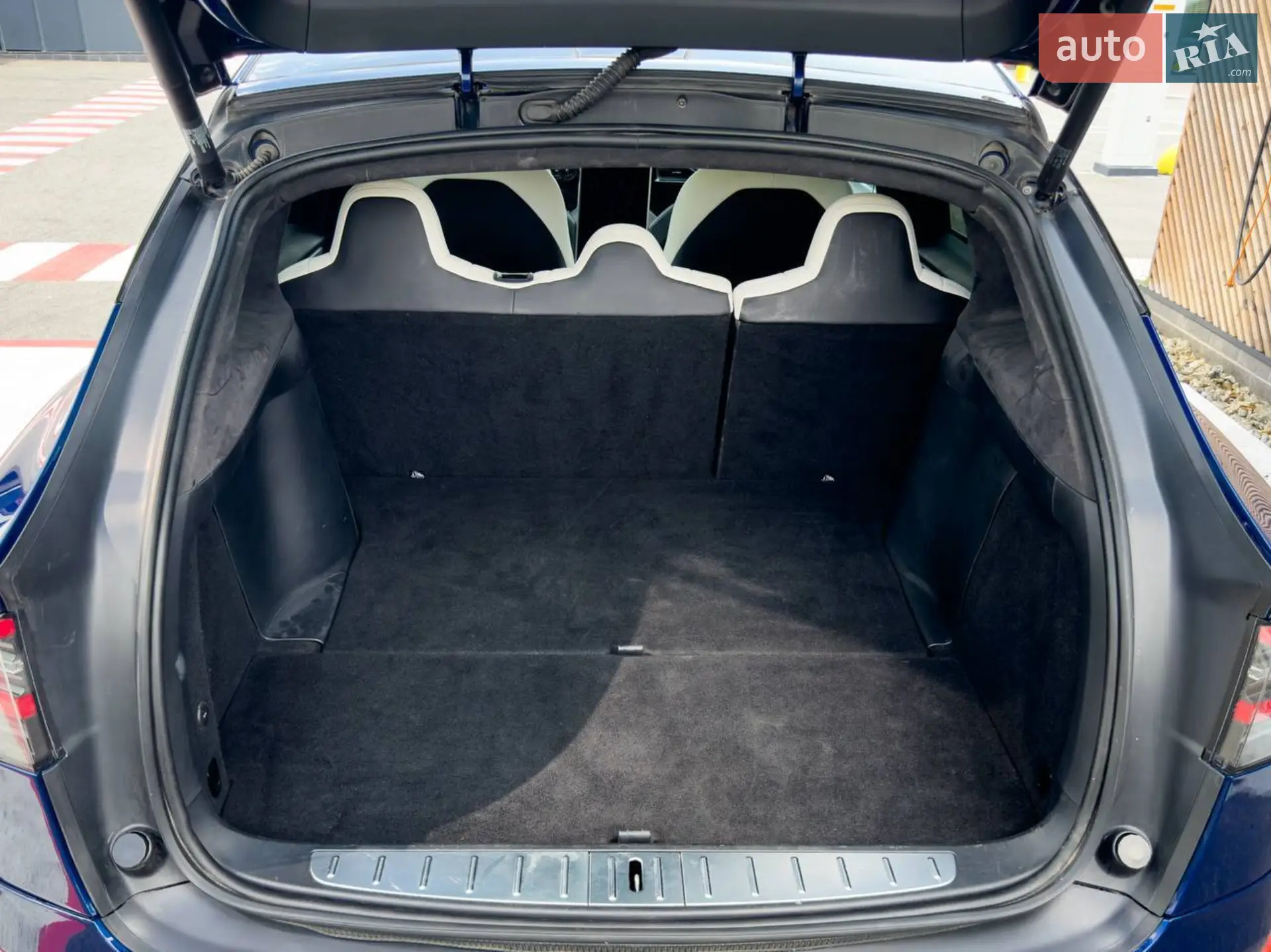2019 Tesla Model X - мініатюра 15