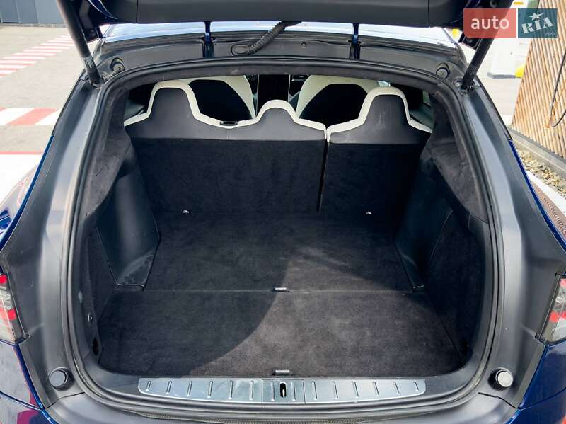 Позашляховик / Кросовер Tesla Model X 2019 в Києві фото 15 Позашляховик / Кросовер Tesla Model X 2019 в Києві