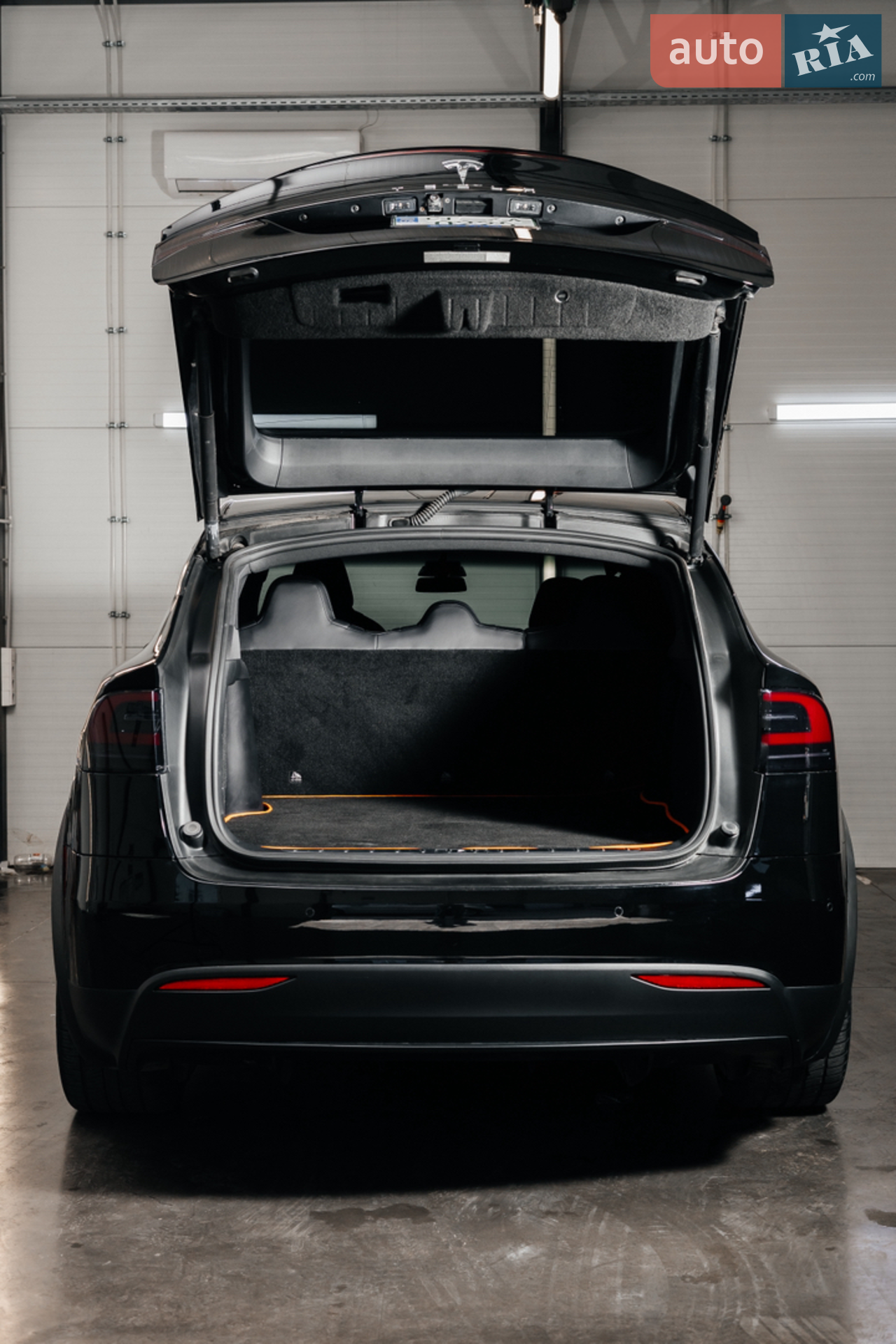 2017 Tesla Model X - мініатюра 21
