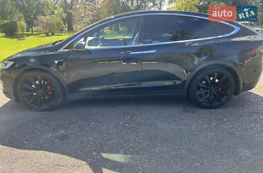 Внедорожник / Кроссовер Tesla Model X 2018 в 
