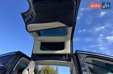 Внедорожник / Кроссовер Tesla Model X 2017 в 