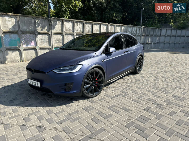 Позашляховик / Кросовер Tesla Model X 2018 в Дніпрі