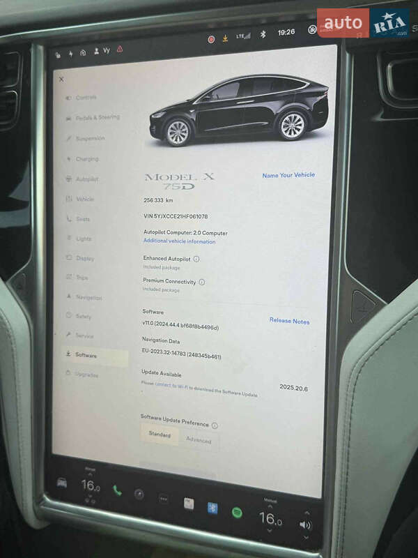 Позашляховик / Кросовер Tesla Model X 2017 в Одесі